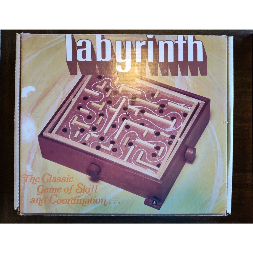 CRESTLINE MANUFACTURING COMPANY LABYRINTH GAME , COMPLETE IN BOX